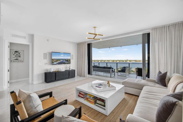 2 Water Club Way 501, North Palm Beach, FL 33408