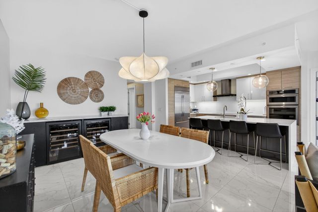 2 Water Club Way 501, North Palm Beach, FL 33408