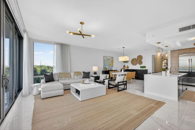 2 Water Club Way 501, North Palm Beach, FL 33408
