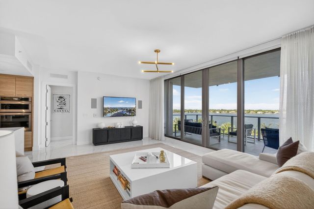 2 Water Club Way 501, North Palm Beach, FL 33408