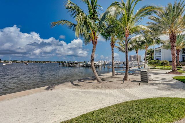 2 Water Club Way 501, North Palm Beach, FL 33408