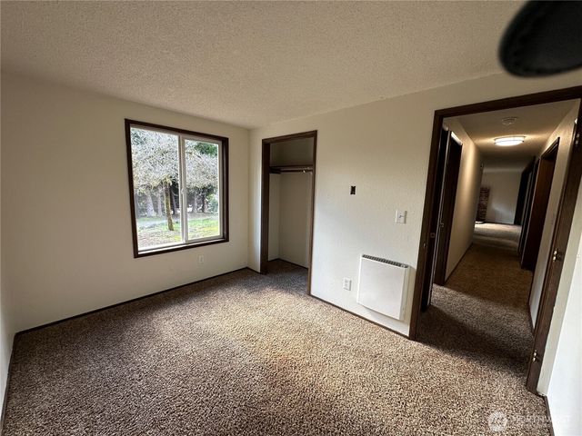 240 NE Chinook Drive, Belfair, WA 98528