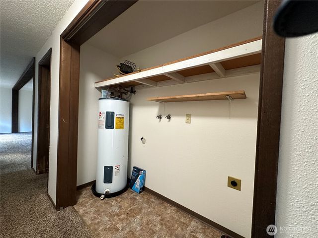 240 NE Chinook Drive, Belfair, WA 98528