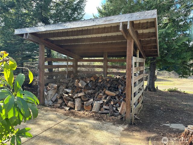 240 NE Chinook Drive, Belfair, WA 98528