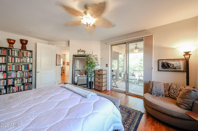 10655 N 9TH Street 203, Phoenix, AZ 85020