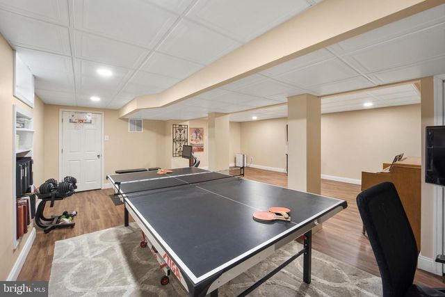 487 CAMBRIDGE LN, Newtown, PA 18940