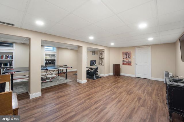 487 CAMBRIDGE LN, Newtown, PA 18940
