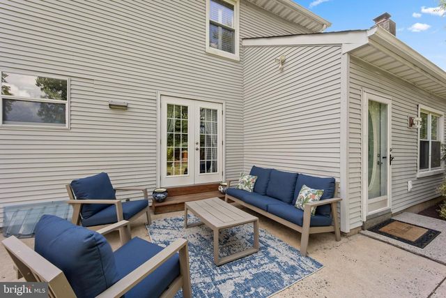 487 CAMBRIDGE LN, Newtown, PA 18940