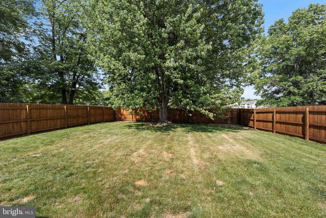 487 CAMBRIDGE LN, Newtown, PA 18940