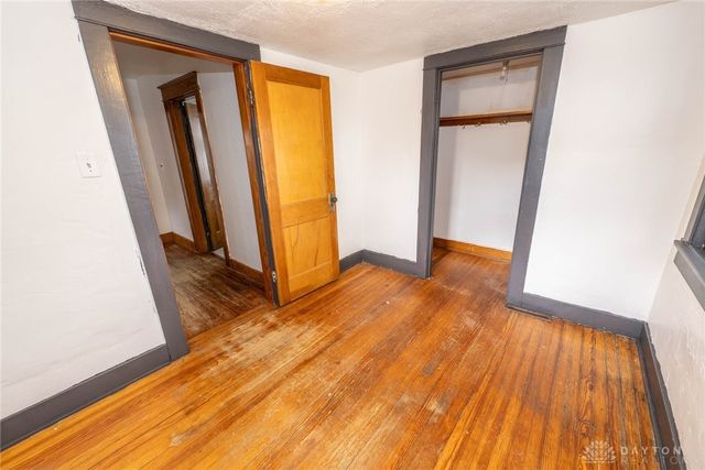 25 Pinehurst Avenue, Dayton, OH 45405
