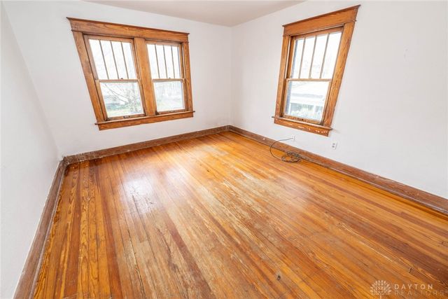 25 Pinehurst Avenue, Dayton, OH 45405