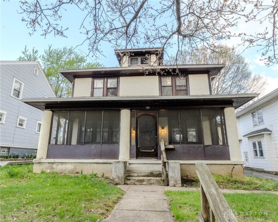25 Pinehurst Avenue, Dayton, OH 45405