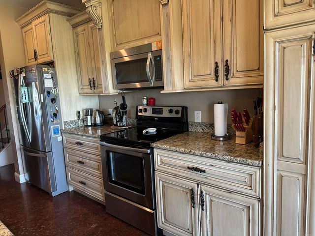 422 W State Street, Caraway, AR 72419