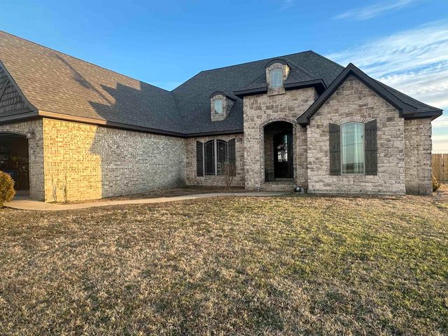 422 W State Street, Caraway, AR 72419