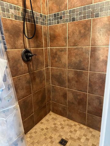 422 W State Street, Caraway, AR 72419