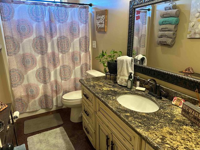 422 W State Street, Caraway, AR 72419