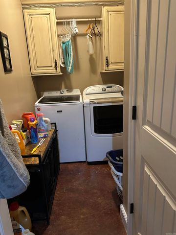 422 W State Street, Caraway, AR 72419