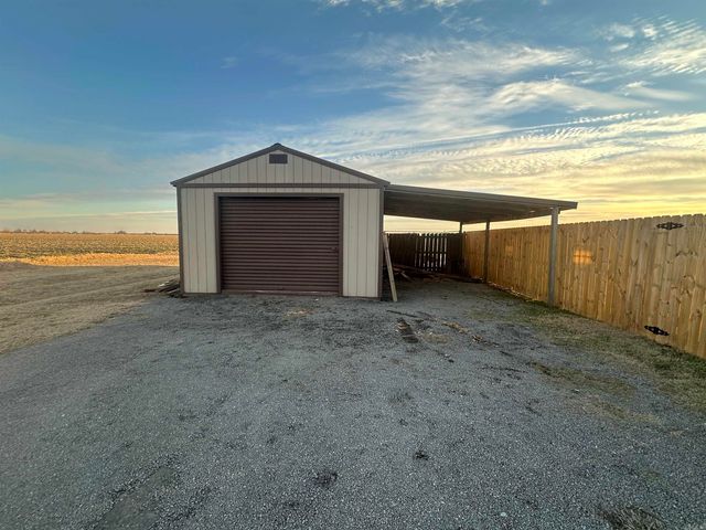 422 W State Street, Caraway, AR 72419