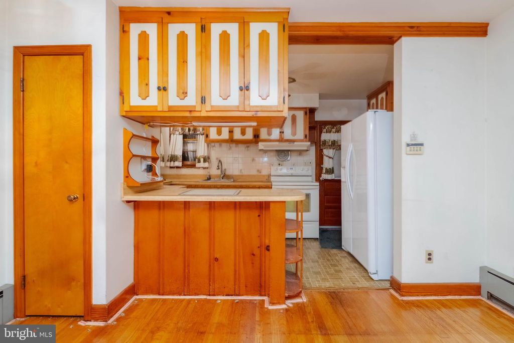 Image 21 of property listing at 5240 KING AVE, Rosedale, MD 21237