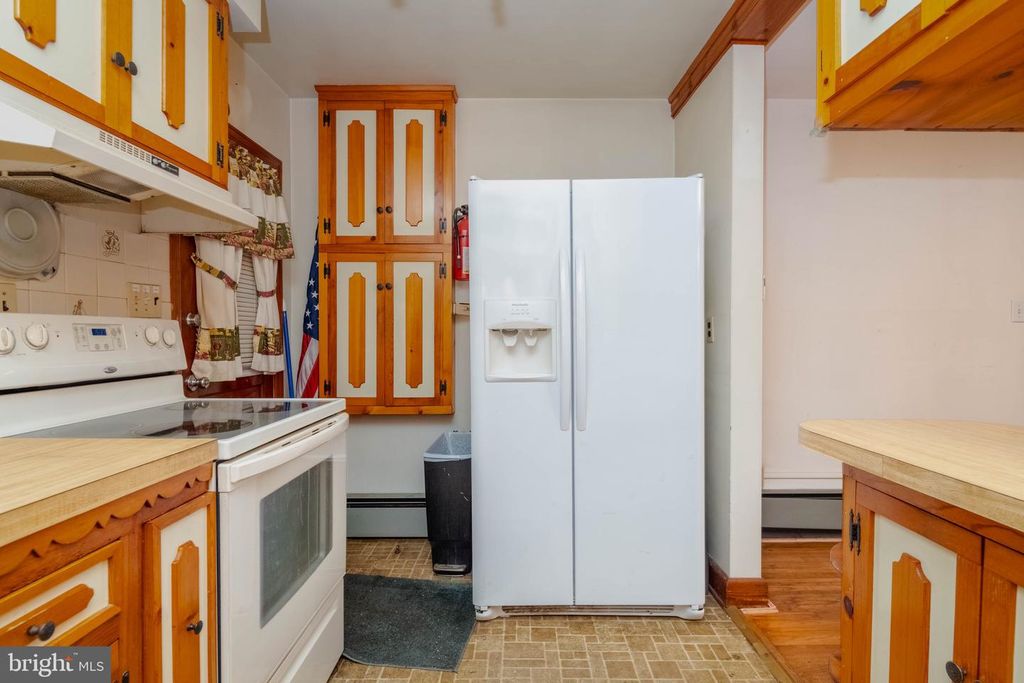 Image 23 of property listing at 5240 KING AVE, Rosedale, MD 21237
