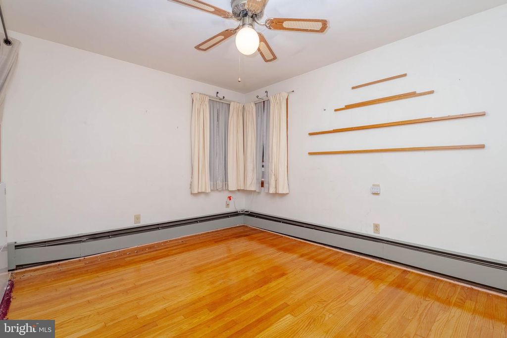 Image 25 of property listing at 5240 KING AVE, Rosedale, MD 21237