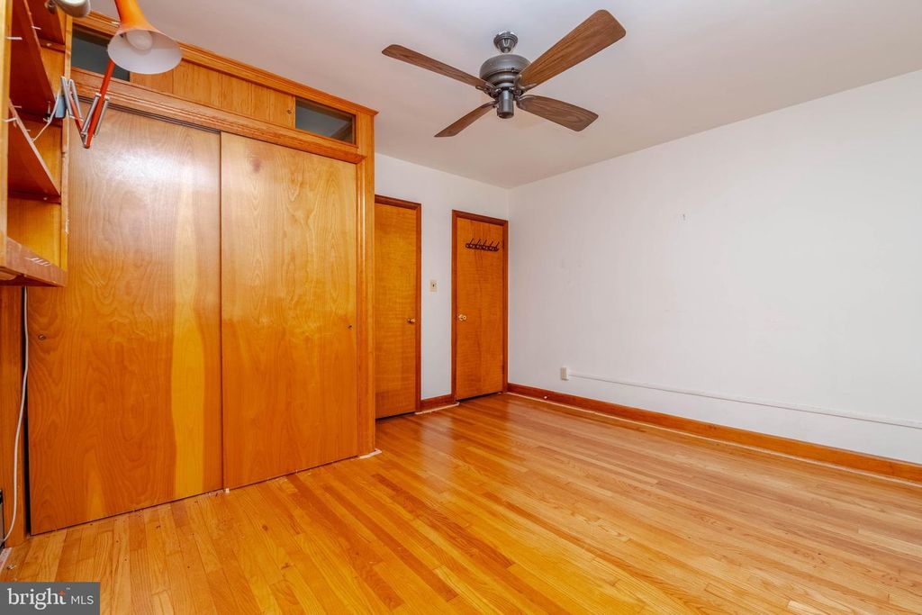 Image 34 of property listing at 5240 KING AVE, Rosedale, MD 21237
