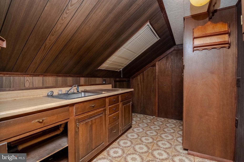 Image 40 of property listing at 5240 KING AVE, Rosedale, MD 21237