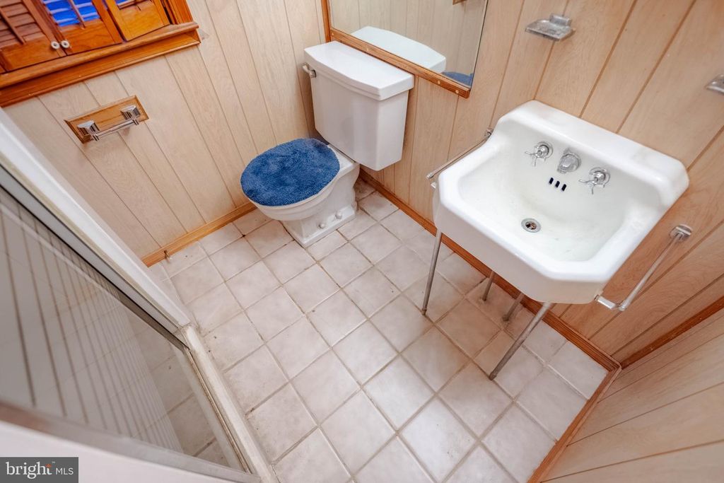 Image 41 of property listing at 5240 KING AVE, Rosedale, MD 21237