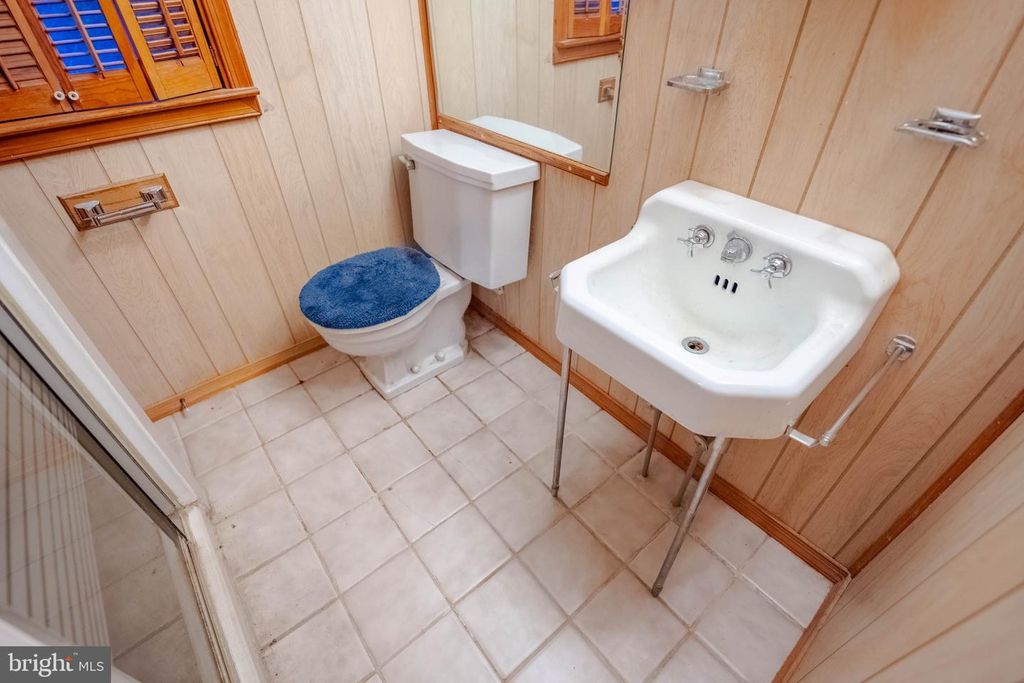 Image 43 of property listing at 5240 KING AVE, Rosedale, MD 21237