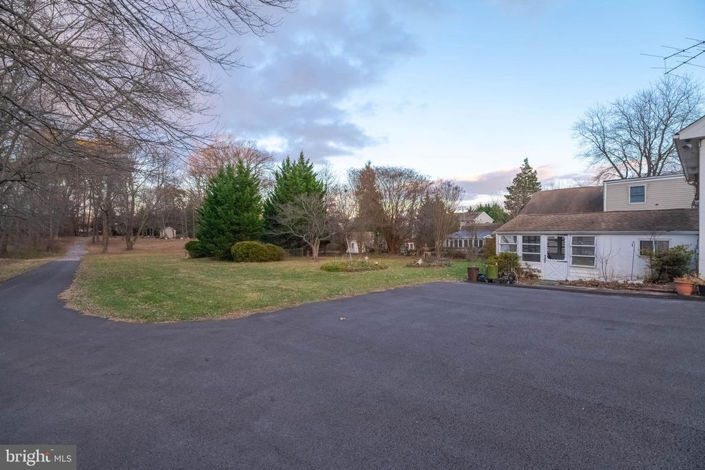 Image 48 of property listing at 5240 KING AVE, Rosedale, MD 21237
