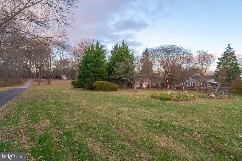Image 49 of property listing at 5240 KING AVE, Rosedale, MD 21237