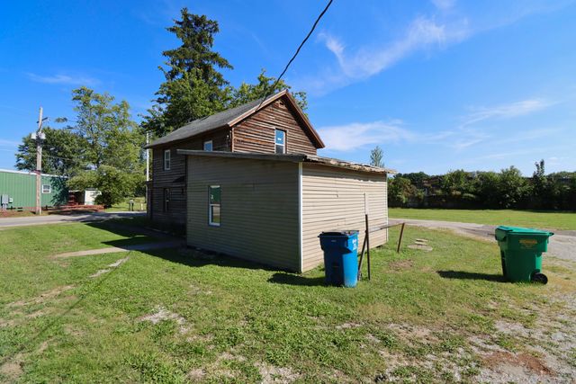 3466 State Rd 104, La Porte, IN 46350