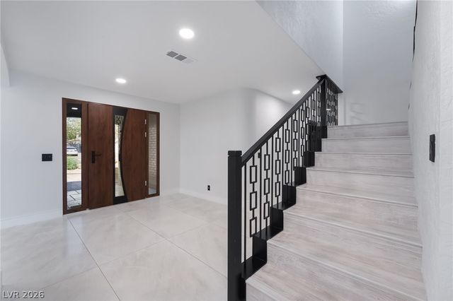 3130 Appleblossom Circle, Las Vegas, NV 89117