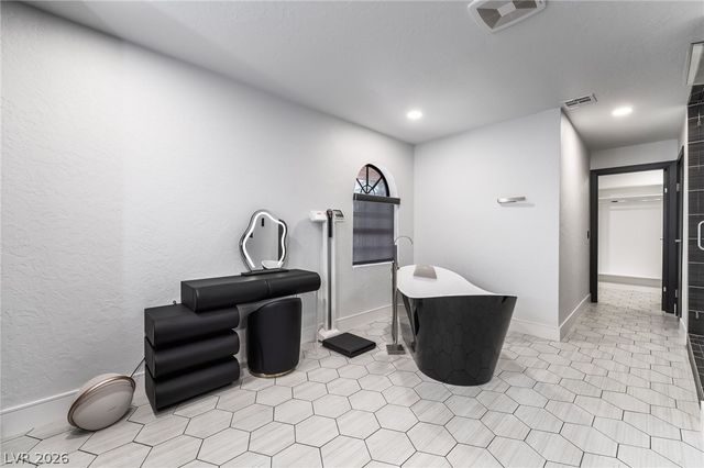 3130 Appleblossom Circle, Las Vegas, NV 89117