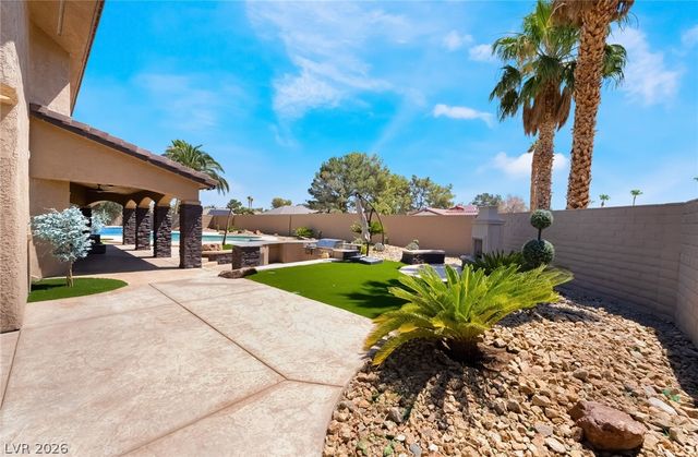 3130 Appleblossom Circle, Las Vegas, NV 89117