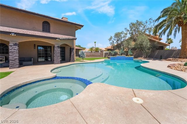 3130 Appleblossom Circle, Las Vegas, NV 89117