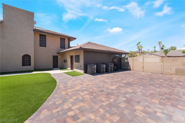 3130 Appleblossom Circle, Las Vegas, NV 89117