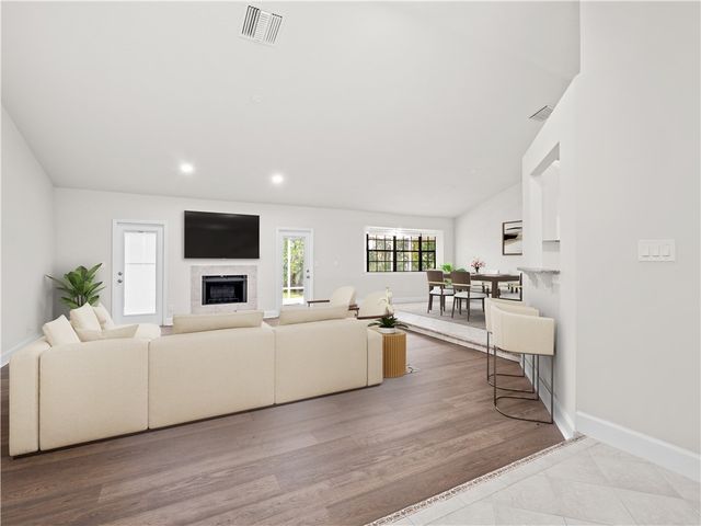 104 Bryant Court, Sebastian, FL 32958