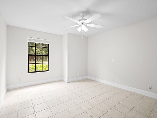 104 Bryant Court, Sebastian, FL 32958