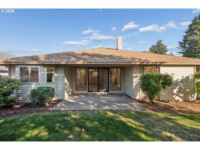 2003 Ne 155TH Ct, Portland, OR 97230