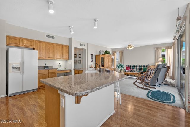 1936 W LARK Drive, Chandler, AZ 85286