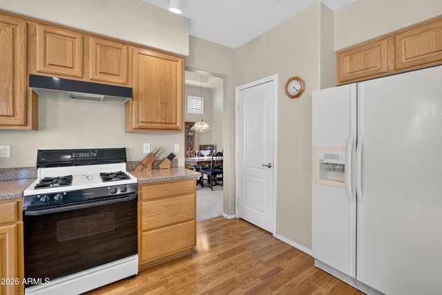 1936 W LARK Drive, Chandler, AZ 85286
