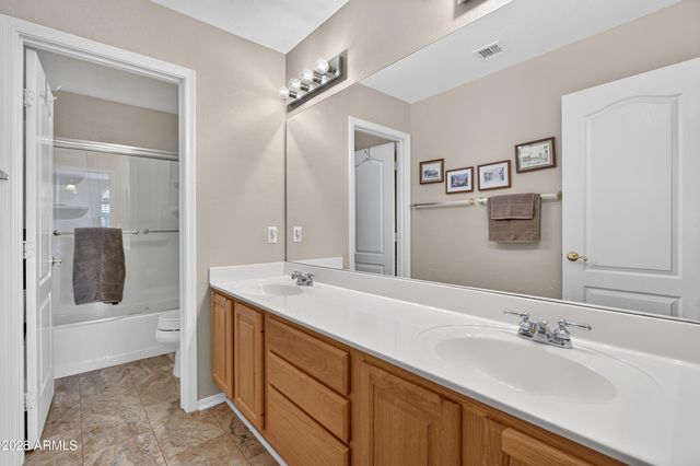 1936 W LARK Drive, Chandler, AZ 85286