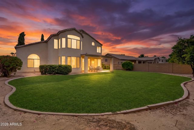 1936 W LARK Drive, Chandler, AZ 85286