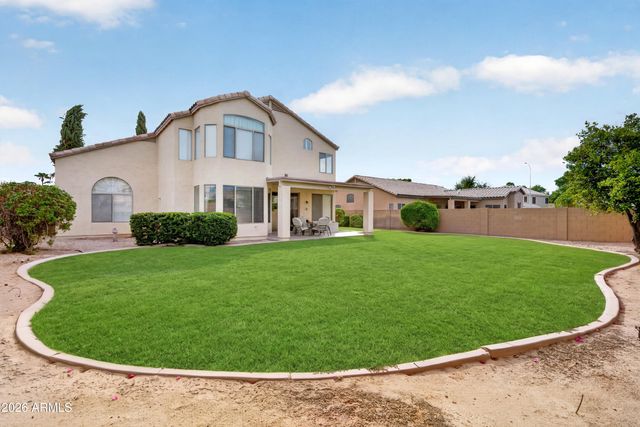 1936 W LARK Drive, Chandler, AZ 85286