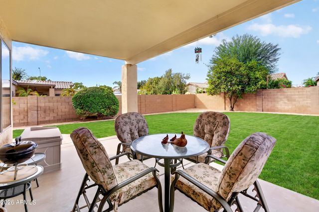 1936 W LARK Drive, Chandler, AZ 85286