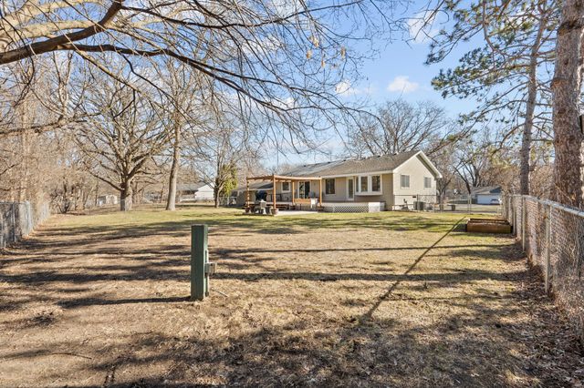 11325 Yates Avenue N, Champlin, MN 55316