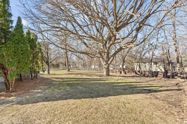 11325 Yates Avenue N, Champlin, MN 55316