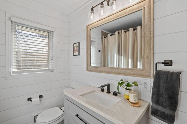 11325 Yates Avenue N, Champlin, MN 55316