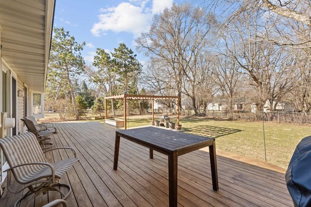 11325 Yates Avenue N, Champlin, MN 55316